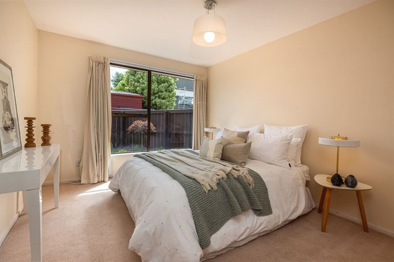 Photo of property in 1/30 Westgrove Avenue, Avonhead, Christchurch, 8042