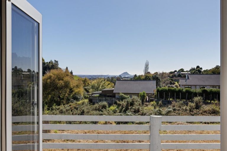 Photo of property in 383r Kaitemako Road, Welcome Bay, Tauranga, 3175