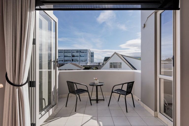 Photo of property in 6/29 Third Avenue, Tauranga, 3110