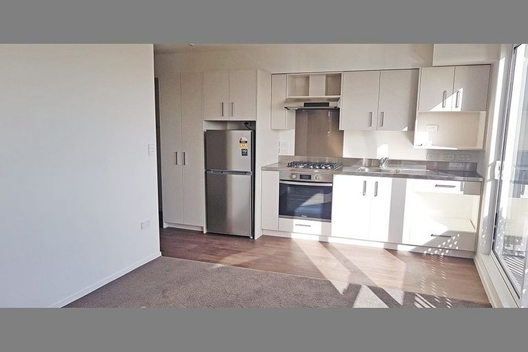 Photo of property in 19 Charles Street, Papatoetoe, Auckland, 2025