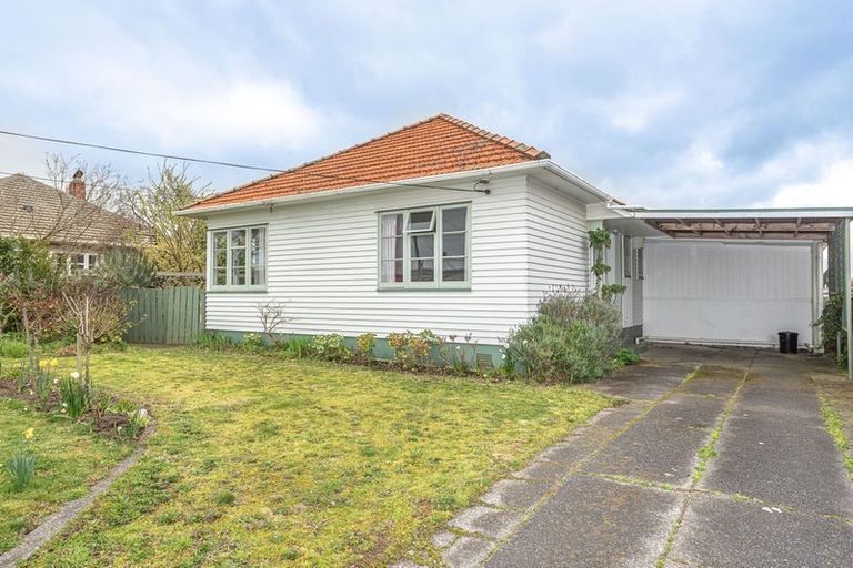 Photo of property in 26 Morris Street, Marton, 4710