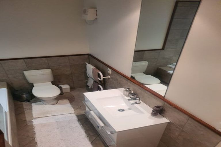 Photo of property in 37u5 Majoribanks Street, Mount Victoria, Wellington, 6011