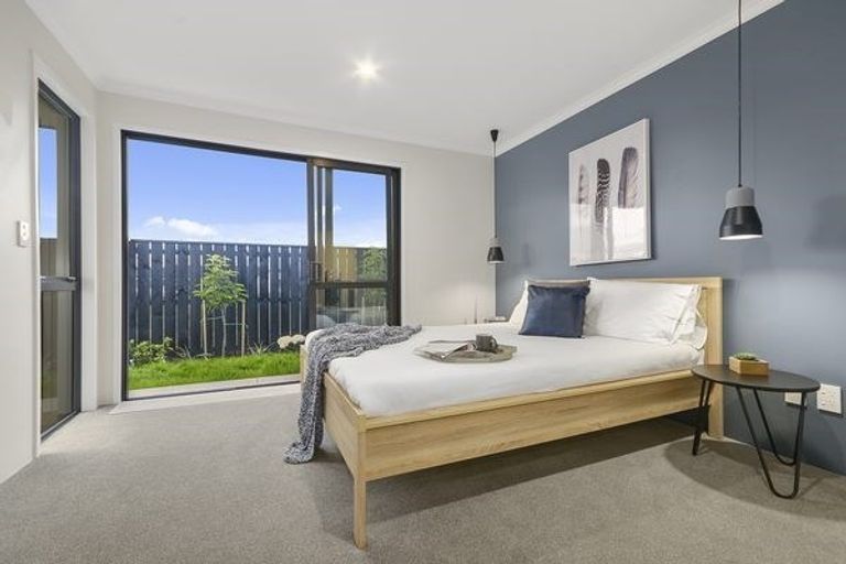Photo of property in 10a Campbell Place, Papakura, 2110