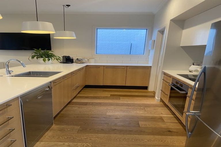 Photo of property in 7 Kotuku Lane, Hobsonville, Auckland, 0616