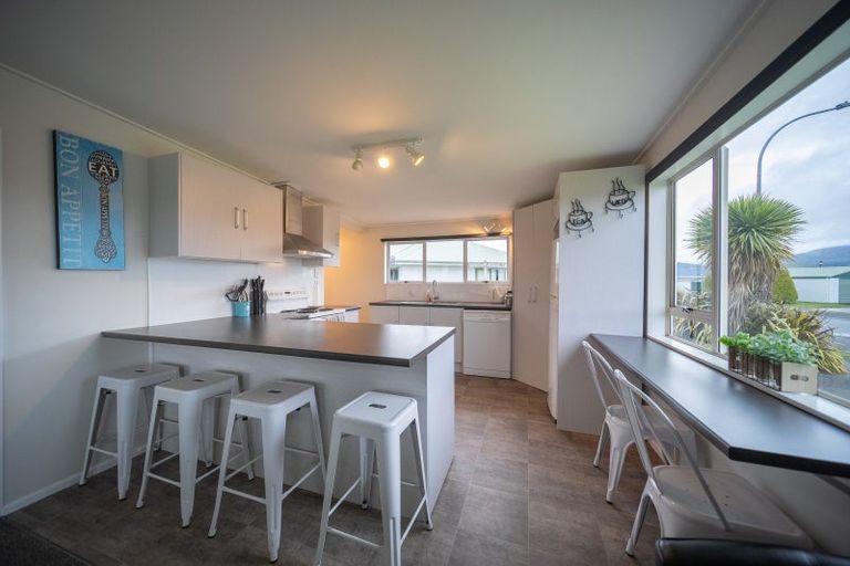 Photo of property in 36 Govan Drive, Te Anau, 9600