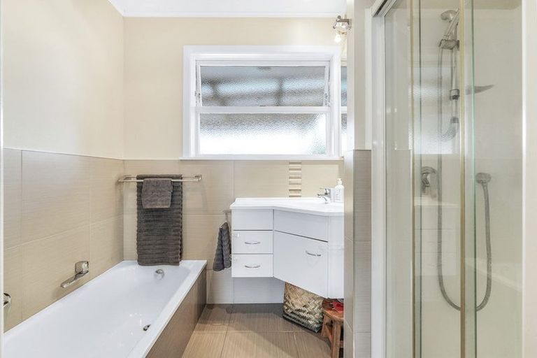 Photo of property in 17 Hamblyn Crescent, Nawton, Hamilton, 3200