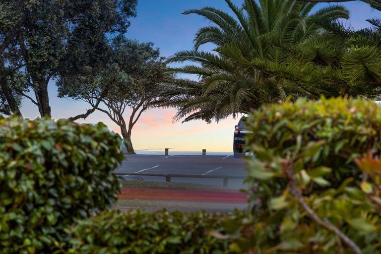 Photo of property in 1/248 Hibiscus Coast Highway, Orewa, 0931