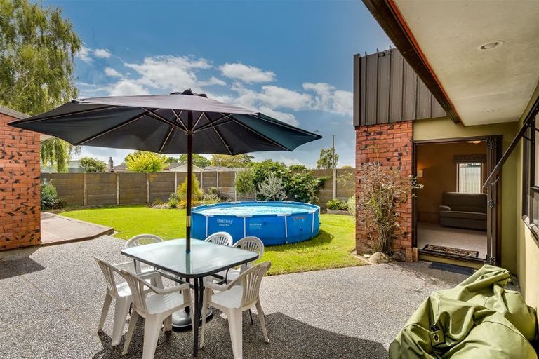 Photo of property in 6 Cooke Place, Taradale, Napier, 4112