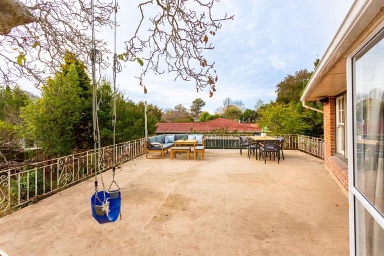 Photo of property in 121 Saint Martins Road, Saint Martins, Christchurch, 8022