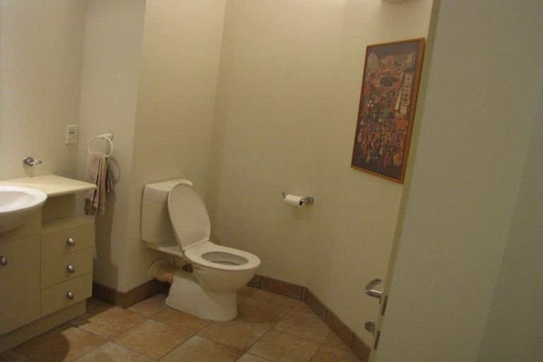 Photo of property in 37u8 Majoribanks Street, Mount Victoria, Wellington, 6011