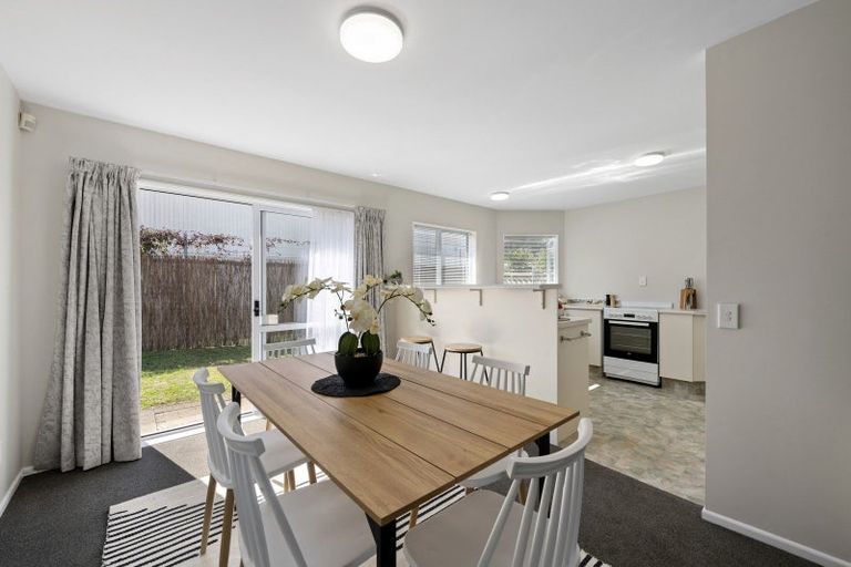 Photo of property in 29f2- Lane Street, Wallaceville, Upper Hutt, 5018