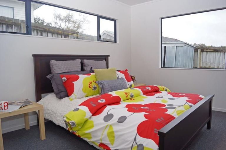 Photo of property in 58 Hewlett Road, Massey, Auckland, 0614