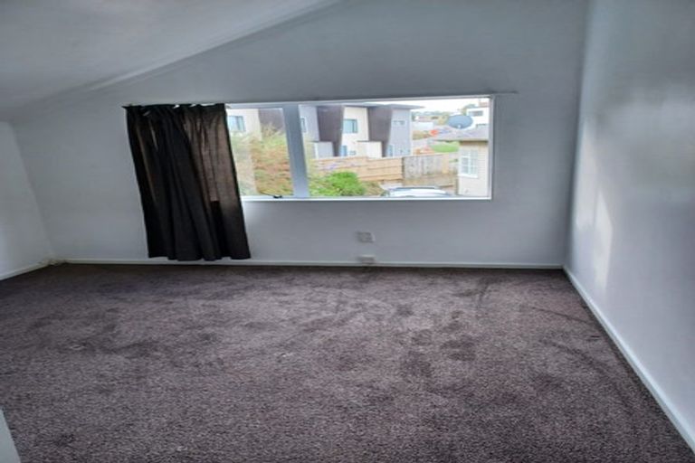 Photo of property in 1 Corlett Street, Johnsonville, Wellington, 6037