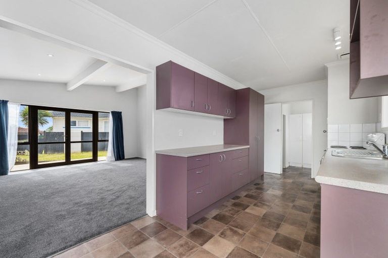 Photo of property in 9 Karamea Crescent, Kelvin Grove, Palmerston North, 4414
