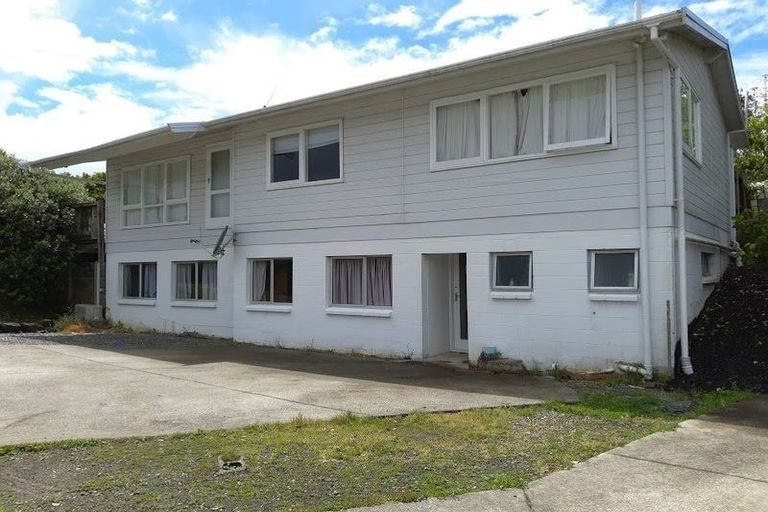 Photo of property in 37d Paramu Avenue, Birkdale, Auckland, 0626