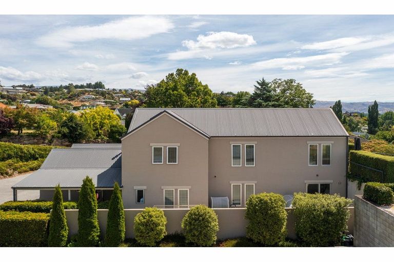Photo of property in 13b Hart Place, Bridge Hill, Alexandra, 9320