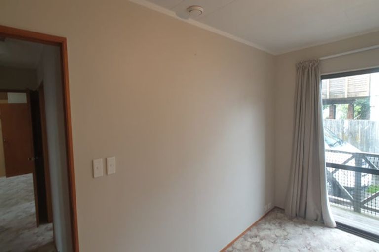 Photo of property in 9 Karawa Place, Kawakawa Bay, Papakura, 2585