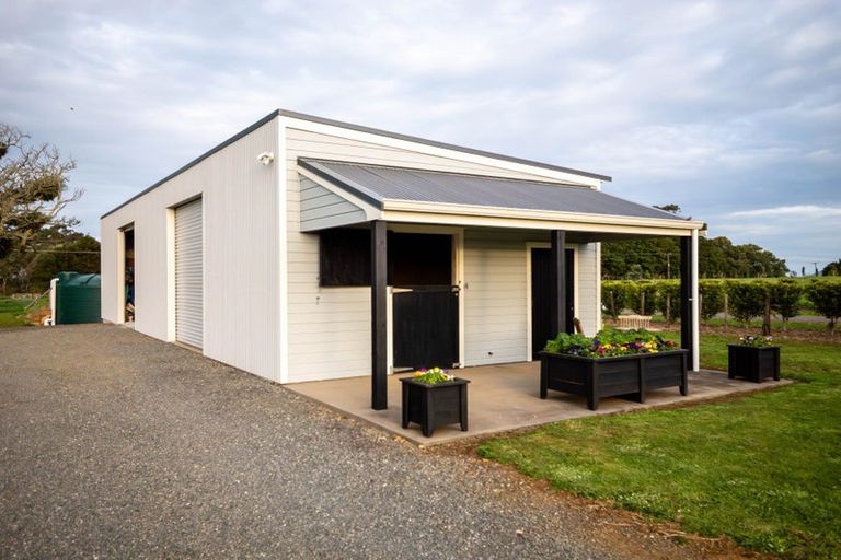 Photo of property in 355a Waikaramu Road, Waimate North, Kaikohe, 0472