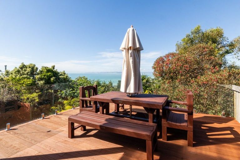 Photo of property in 117 Priestley Terrace, Bluff Hill, Napier, 4110