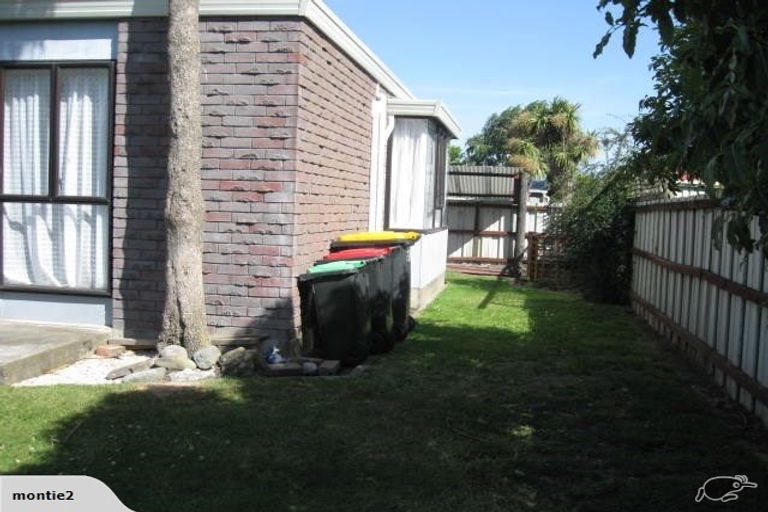 Photo of property in 33 Mortlake Street, Islington, Christchurch, 8042