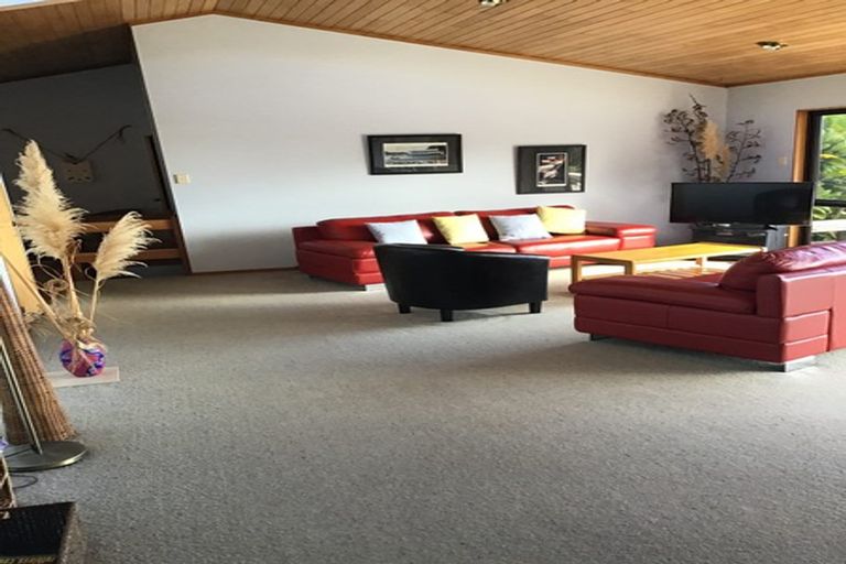 Photo of property in 54 Oneroa Road, Russell, 0202