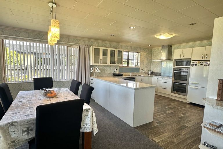 Photo of property in 96 Gladstone Terrace, Gladstone, Invercargill, 9810