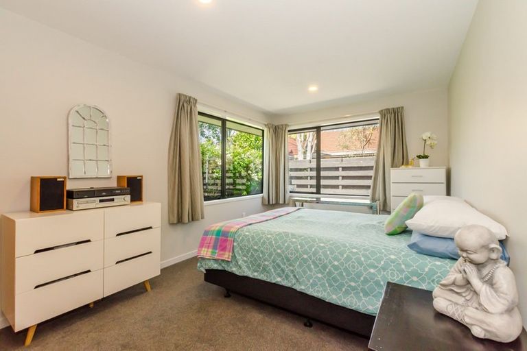 Photo of property in 76 Kapanui Road, Waikanae, 5036