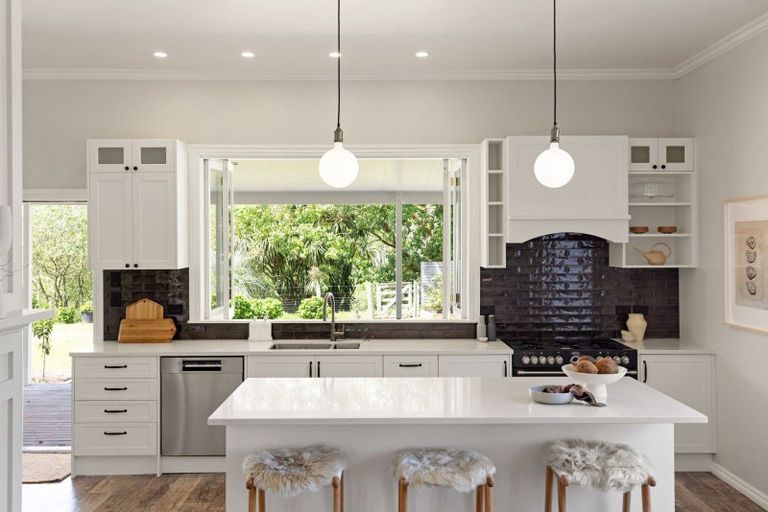 Photo of property in 105 Hoeka Road, Matangi, Hamilton, 3284