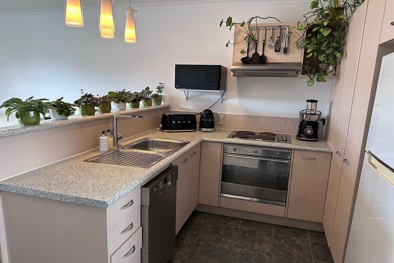 Photo of property in 29/5 Carolina Place, Albany, Auckland, 0632