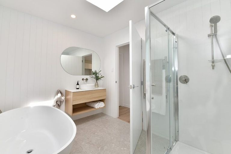 Photo of property in 35b St James Avenue, Helensville, 0800