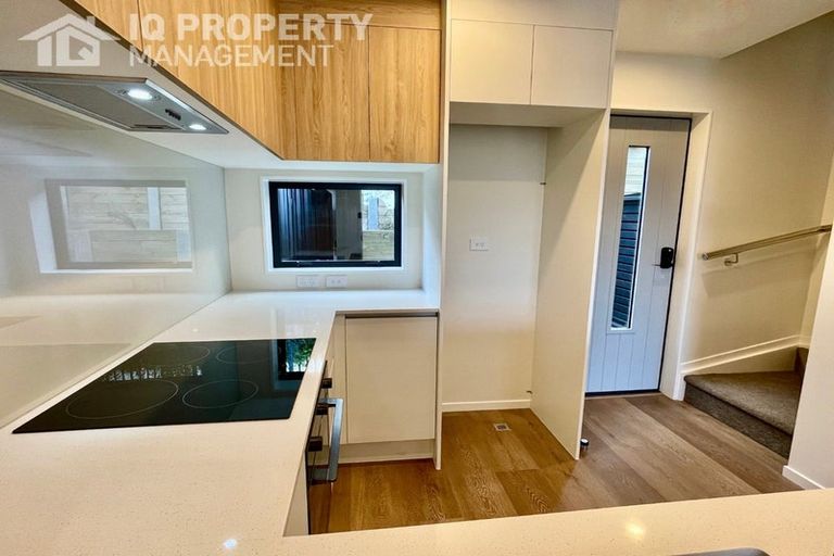 Photo of property in 37 Selo Street, Glen Eden, Auckland, 0602