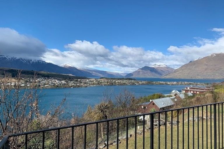 Photo of property in 25 Highview Terrace, Queenstown, 9300