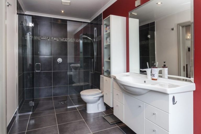 Photo of property in 157a Bowenvale Avenue, Cashmere, Christchurch, 8022