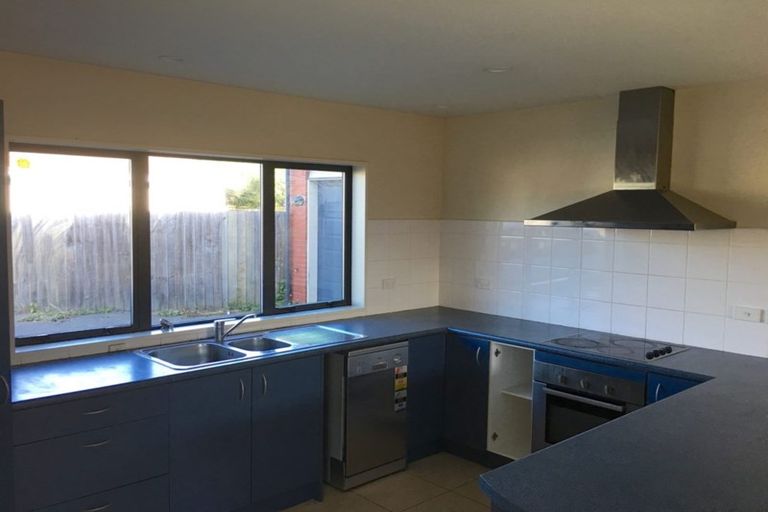 Photo of property in 81a Rattray Street, Riccarton, Christchurch, 8041