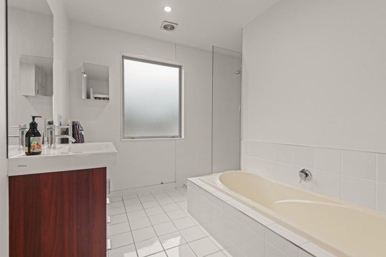 Photo of property in 26a Union Street, Hokowhitu, Palmerston North, 4410