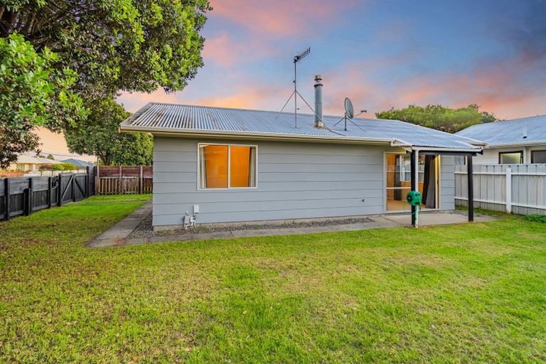 Photo of property in 95 Arawhata Road, Paraparaumu, 5032