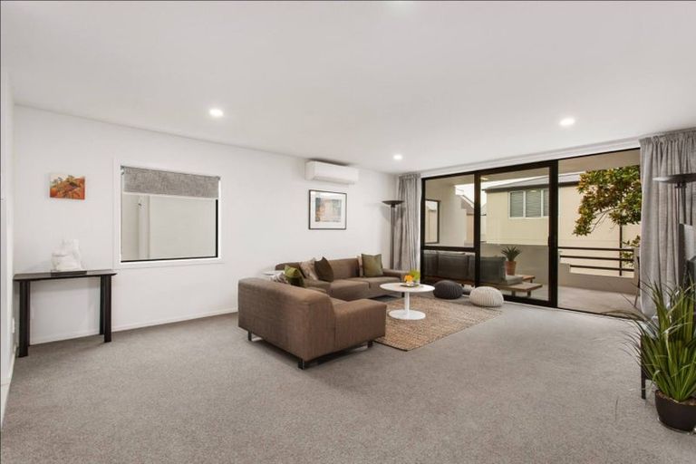 Photo of property in 5/55 Carlton Mill Road, Merivale, Christchurch, 8014