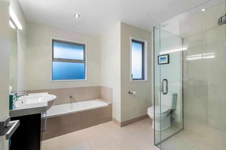 Photo of property in 6 Evening Star Road, Arthurs Point, Queenstown, 9371