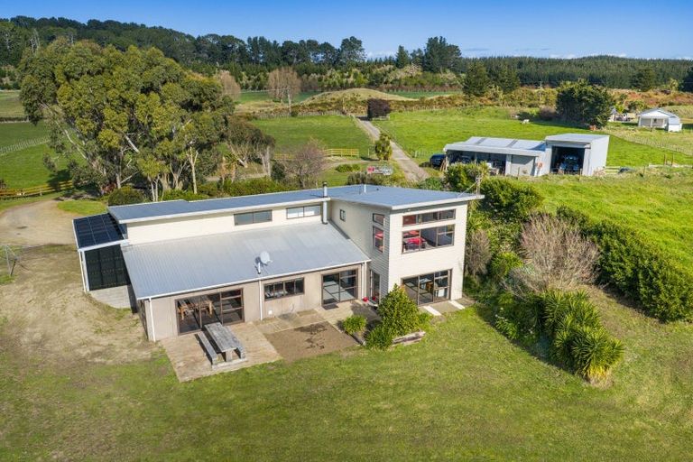 Photo of property in 121 Taikorea Road, Glen Oroua, Palmerston North, 4473