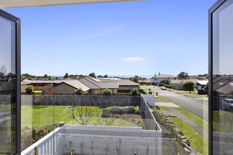 Photo of property in 57 Dillon Drive, Bell Block, New Plymouth, 4312