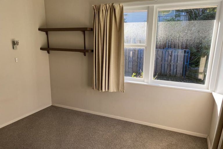 Photo of property in 62 Dowse Drive, Maungaraki, Lower Hutt, 5010