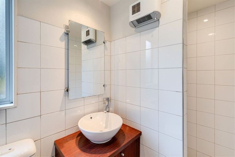 Photo of property in 5/117 Canon Street, Edgeware, Christchurch, 8013