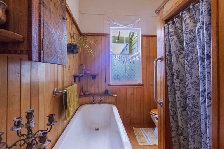 Photo of property in 340 Marine Parade, Wairoa, 4108