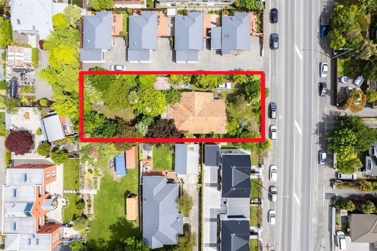 Photo of property in 102 Warrington Street, Mairehau, Christchurch, 8013