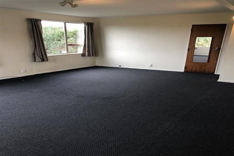 Photo of property in 15b Lenox Grove, Johnsonville, Wellington, 6037