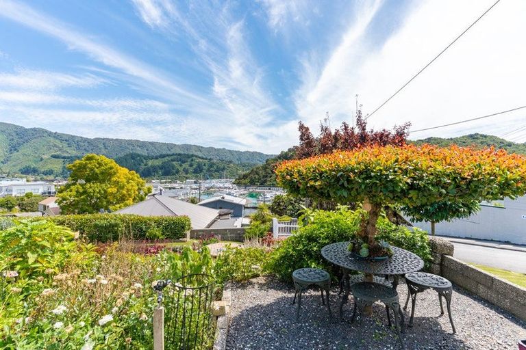 Photo of property in 7 Rutland Street, Picton, 7220