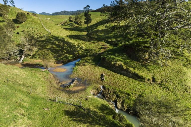 Photo of property in 309c Wentworth Valley Road, Whangamata, 3691