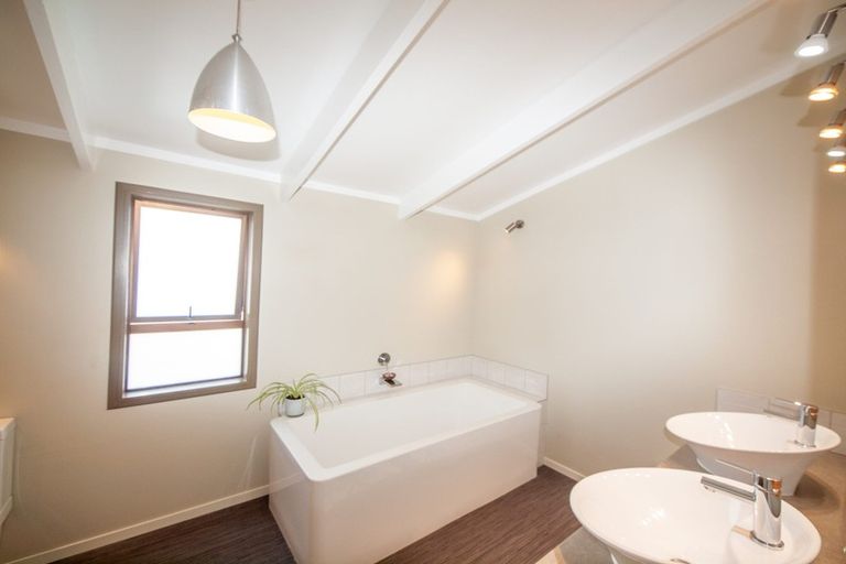 Photo of property in 27a Cortina Avenue, Johnsonville, Wellington, 6037