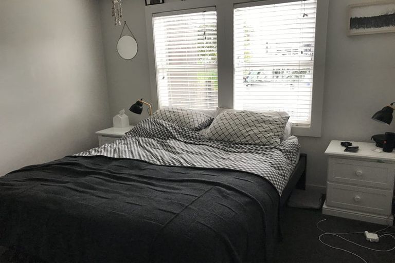 Photo of property in Fitzroy Flats, 7a Fitzroy Street, Feilding, 4702