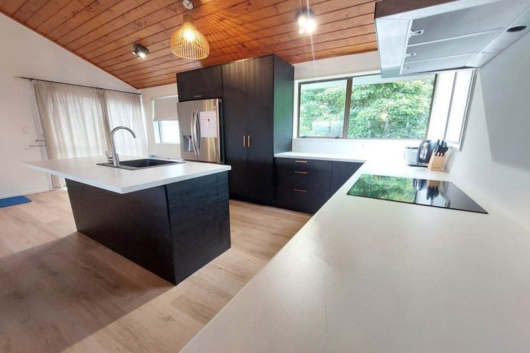 Photo of property in 2/60 Cutfield Road, New Plymouth, 4310